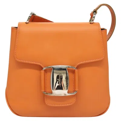 Pre-owned Ferragamo Vara Leather Shoulder Bag () In Orange
