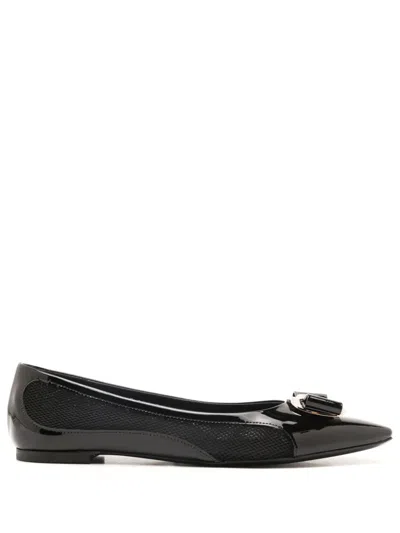 Ferragamo Vara Ballerinas Mit Mesh-einsatz In Schwarz