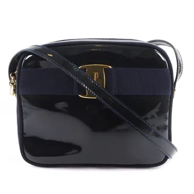 Pre-owned Ferragamo Vara Patent Leather Shoulder Bag () In Black