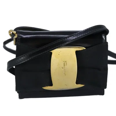 Pre-owned Ferragamo Vara Patent Leather Shoulder Bag () In Black