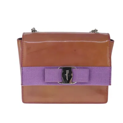 Pre-owned Ferragamo Vara Patent Leather Shoulder Bag () In Brown