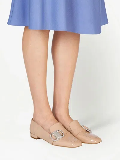 Ferragamo Vara Patent-leather Chain-loafers In Brown