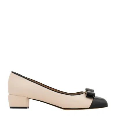 Ferragamo Vara Q 35 Quilted Leather Pumps In Neutrals