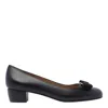 Ferragamo Vara Pumps In Black