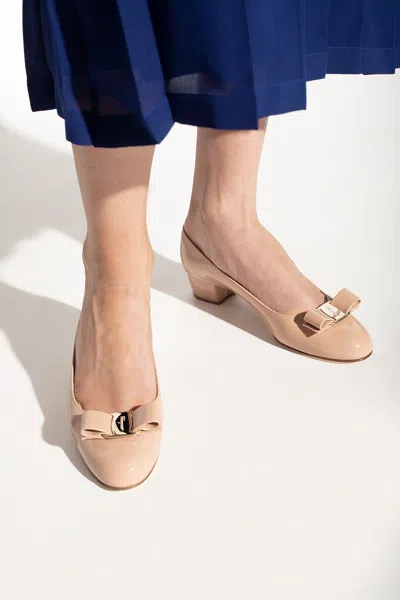FERRAGAMO FERRAGAMO ‘VARA’ PUMPS