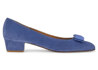 Pre-owned Ferragamo Vara Pumps (women's) Sneakers In Blue