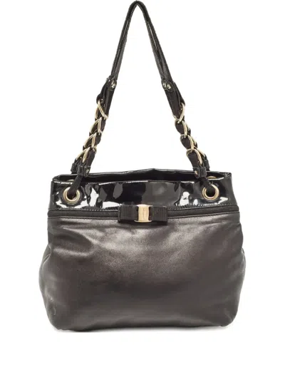 Pre-owned Ferragamo Vara Ribbon Shoulder Bag In Black