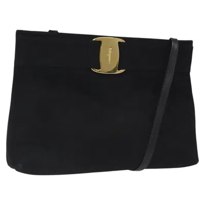 Pre-owned Ferragamo Vara Suede Shoulder Bag ()