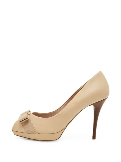 Pre-owned Ferragamo Vara-bow Peep-toe Pumps In Neutral