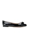 Ferragamo Varina Bow-embellished Patent-leather Ballet Flats In Black