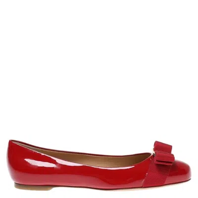 Ferragamo Barabou Patent Leather Ballet Flats In Red