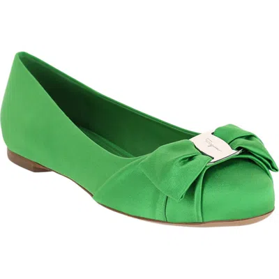 Ferragamo Varina Bow Flat In Green