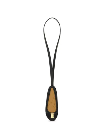 Ferragamo Varina Charm In Black