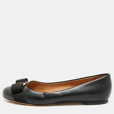 Pre-owned Ferragamo Varina Size 35.5 Black Leather Ballet Flats