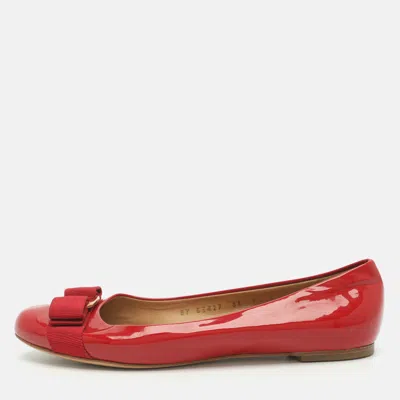 Pre-owned Ferragamo Varina Size 38 Red Patent Leather Ballet Flats