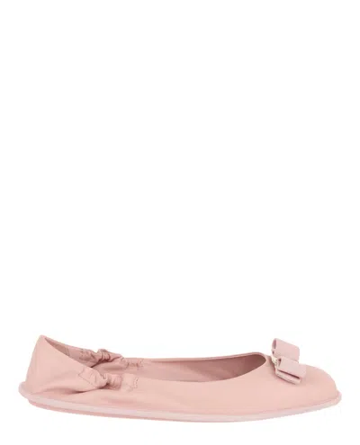 Ferragamo Varina Voy Leather Ballet Flat In Pink