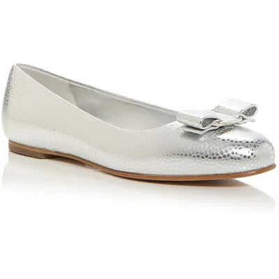 Ferragamo Varina Womens Leather Slip On Ballet Flats In Silver