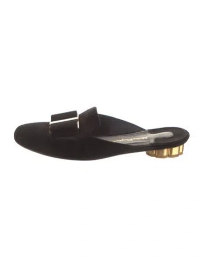 Pre-owned Ferragamo Velvet Bow Accents Mules In Black