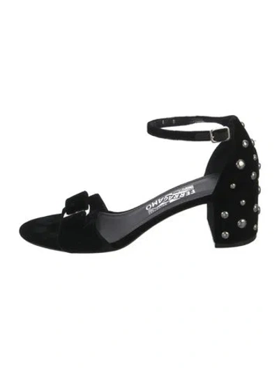 Pre-owned Ferragamo Velvet Bow Accents Sandals In Black