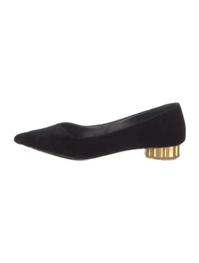 Pre-owned Ferragamo Velvet Pumps In Black