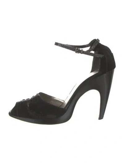 Pre-owned Ferragamo Velvet Sandals In Black