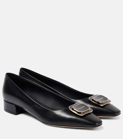 Ferragamo Venera 20 Leather Ballet Flats In Black