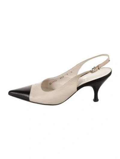Pre-owned Ferragamo Vintage Gancini Logo Slingback Pumps In Neutral