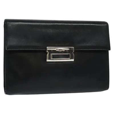 Pre-owned Ferragamo Vintage Gancini Pochette Leather Leather Clutche & Pouche Bag () In Black