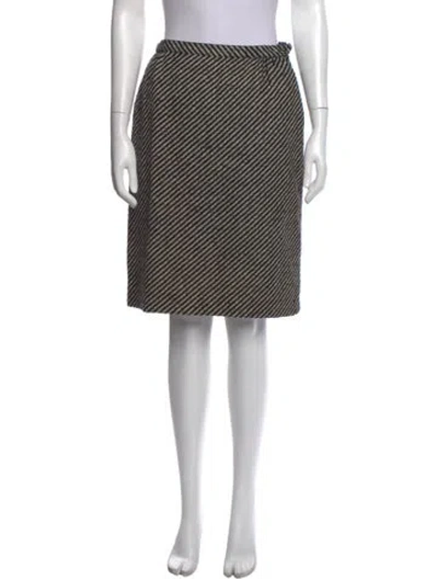 Pre-owned Ferragamo Vintage Midi Length Skirt In Black