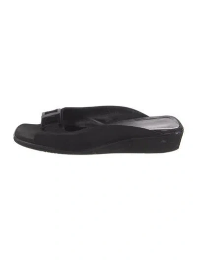 Pre-owned Ferragamo Vintage Slides In Black