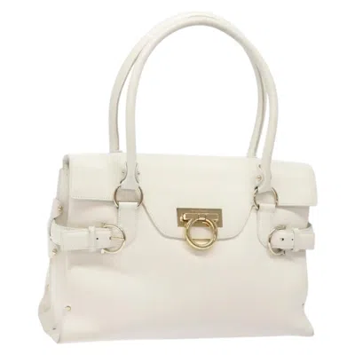 Pre-owned Ferragamo Virna Satchel Leather Leather Handbag () In White