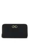 Ferragamo 'giove' Black Wallet With Gancini On The Front In Neronero
