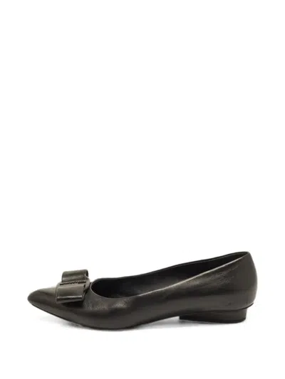 Pre-owned Ferragamo Viva Bow Ballet Flats In Black