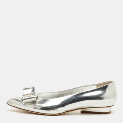 Ferragamo Viva Bow Leather Ballet Flat In Silver
