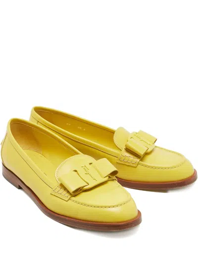 Pre-owned Ferragamo Vivaldo Vara Leather Loafers In Yellow