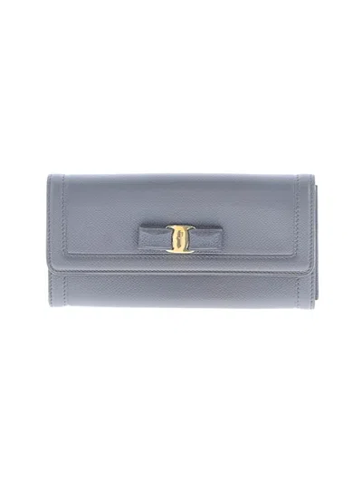 Pre-owned Ferragamo Wallet In Gray