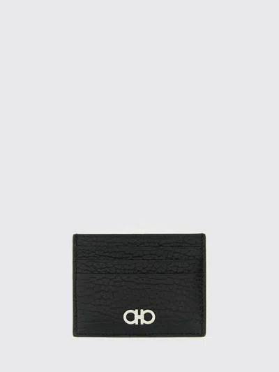 Ferragamo Grained Calfskin Leather Card Holder In Black