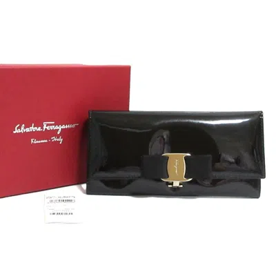 Pre-owned Ferragamo Wallet (tri-fold) () In Black