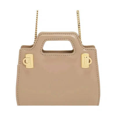 FERRAGAMO FERRAGAMO WANDA MINI HANDBAG