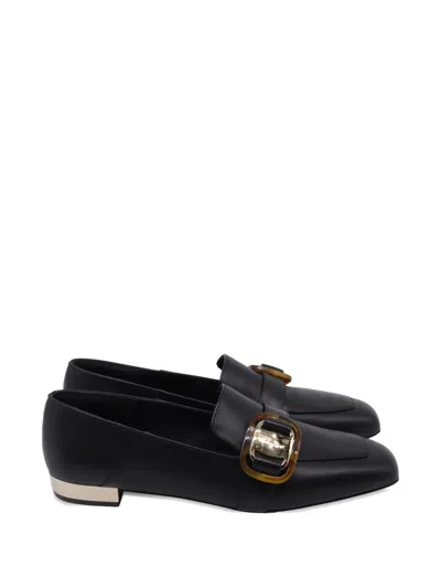 Pre-owned Ferragamo Wang Logo-buckled Loafers In Black