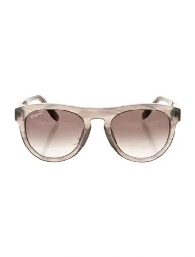 Pre-owned Ferragamo Wayfarer Gradient Sunglasses In Gray