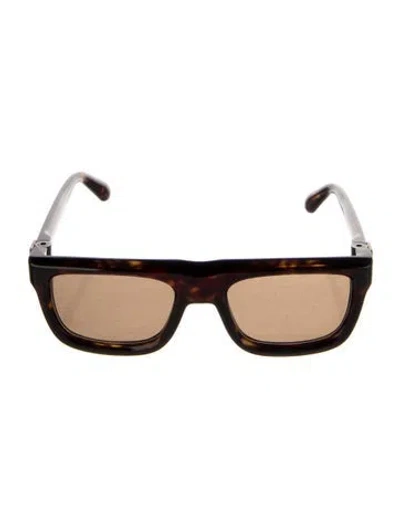 Pre-owned Ferragamo Wayfarer Tinted Sunglasses In Black