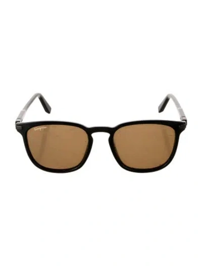 Pre-owned Ferragamo Wayfarer Tinted Sunglasses In Black