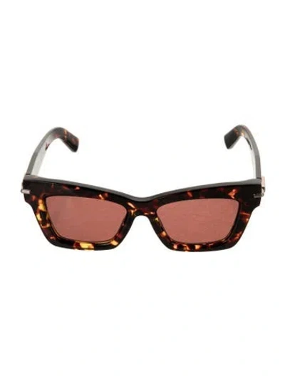 Pre-owned Ferragamo Wayfarer Tinted Sunglasses In Brown