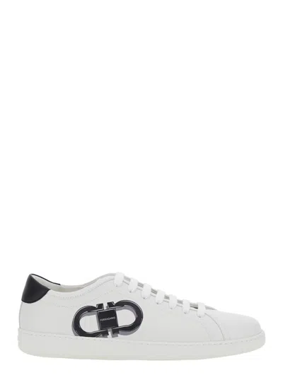 FERRAGAMO WHITE SNEAKERS WITH GANCINI PRINT ON THE SIDE AND CONTRASTING HEEL IN LEATHER MAN