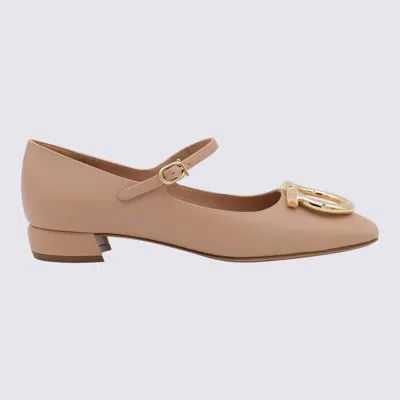 Ferragamo With Heel Amaretti