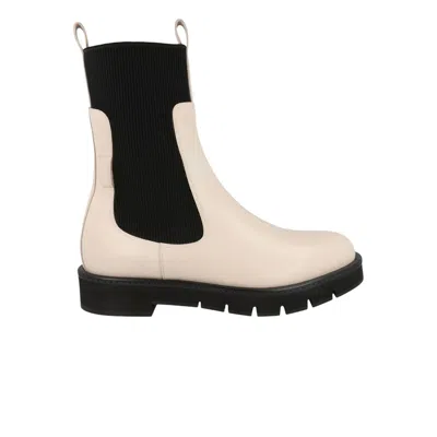 Pre-owned Ferragamo Wmns  Rook Chelsea Boot 'white' | Women's Size 11