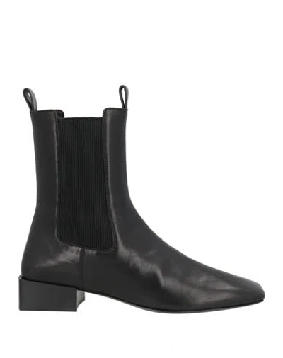 Ferragamo Woman Ankle Boots Black Size 7.5 Leather