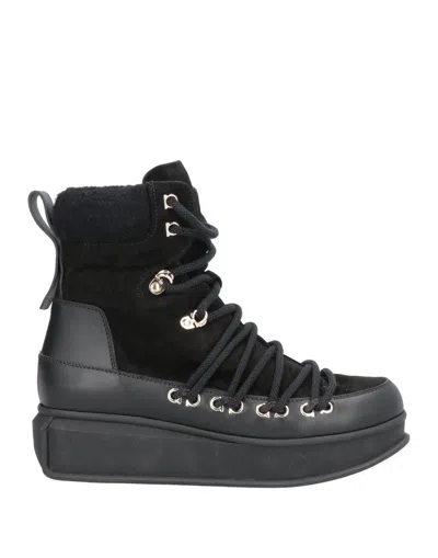 Ferragamo Ankle Boots In Black