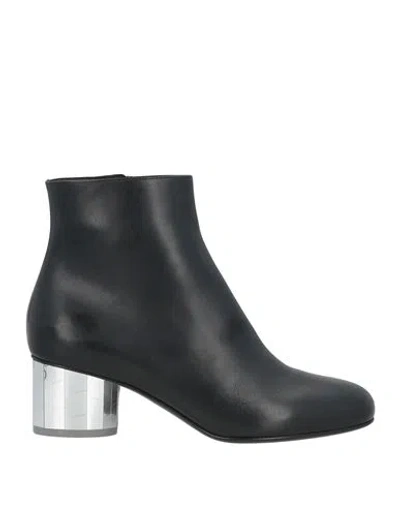 FERRAGAMO FERRAGAMO WOMAN ANKLE BOOTS BLACK SIZE 8 CALFSKIN
